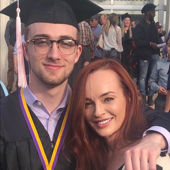 Meet your Posher, Jamie - Picture 3 of 7